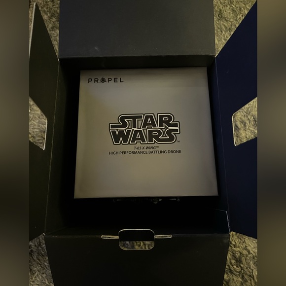 Star Wars Propel T-65 X Wing drone - Picture 5 of 11